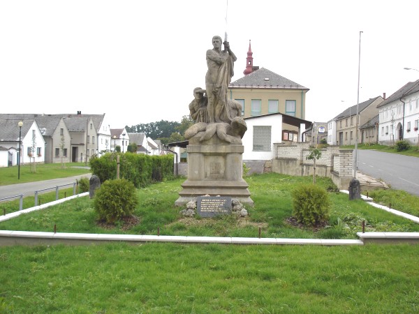 Památník padlým v 1. světové válce Třeština
