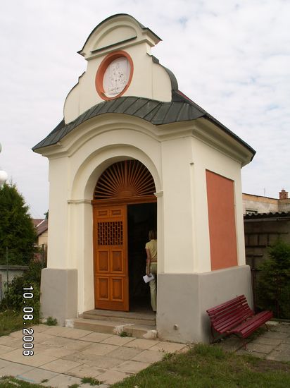 kaplička sv.Floriana v Moravičanech