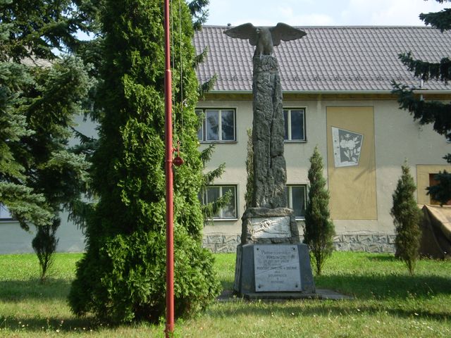 památník Doubravice